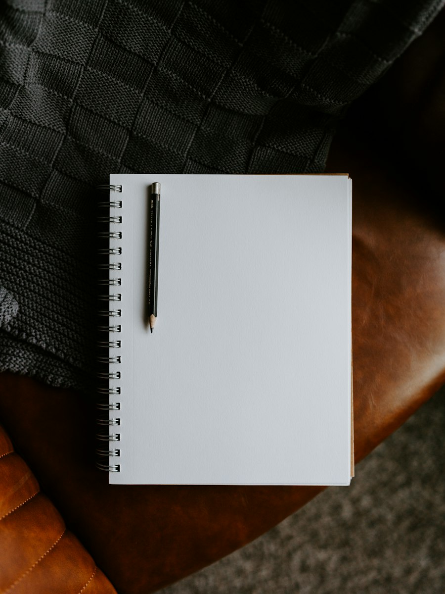 Блокнот нелинованный